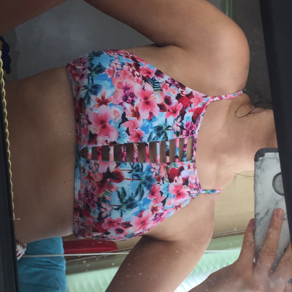 Floral print halter bikini top